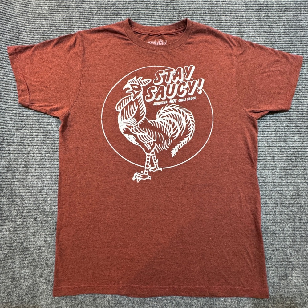 Sriracha Stay Saucy Rooster Graphic T-Shirt Mens Medium‎ Red Foodie Tee